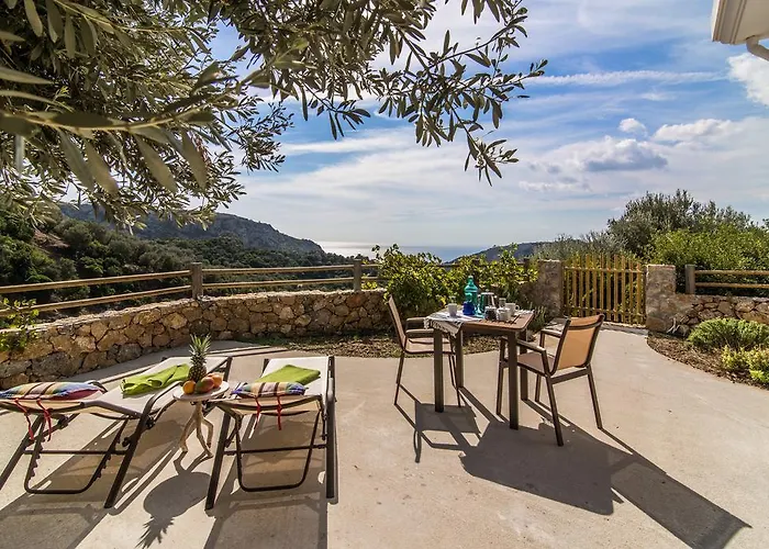 Christos Place-Anidri