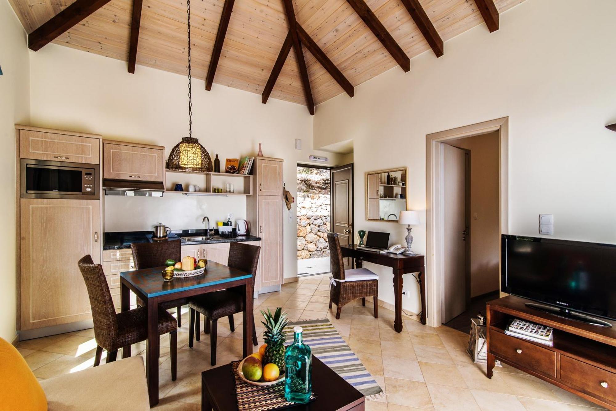 Christos Place Holiday home