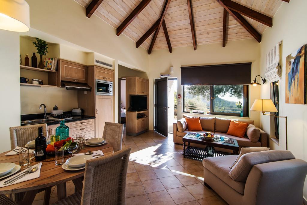 Christos Place Holiday home *