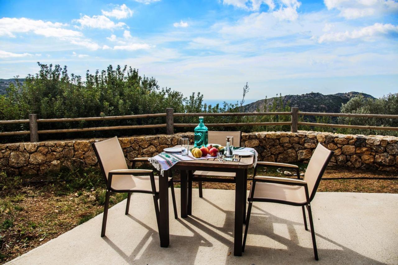 Christos Place-anidri *